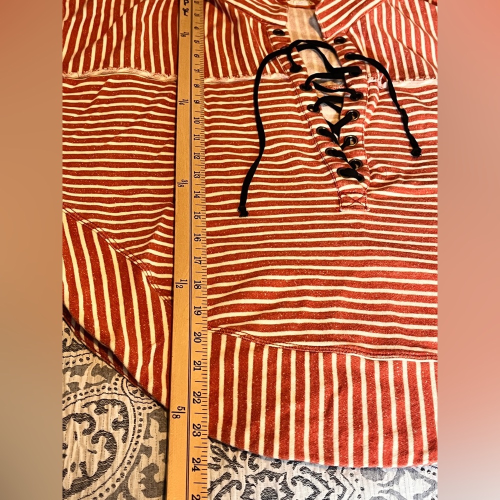 Pilcro by Anthropologie Red Cream Striped Sweatshirt Large - Picture 9 of 12